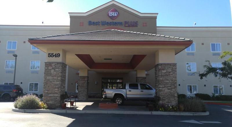 Best Western Plus Delta Inn & Suites Oakley Exterior foto
